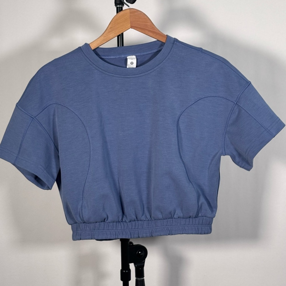 NWOT Lululemon Softstreme Gathered T-Shirt - Picture 2 of 5